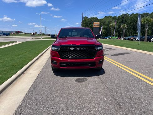 New 2026 RAM 1500 Big Horn AWD/4WD image 11