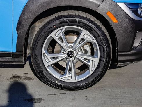 Used 2022 Hyundai Kona SEL FWD image 11