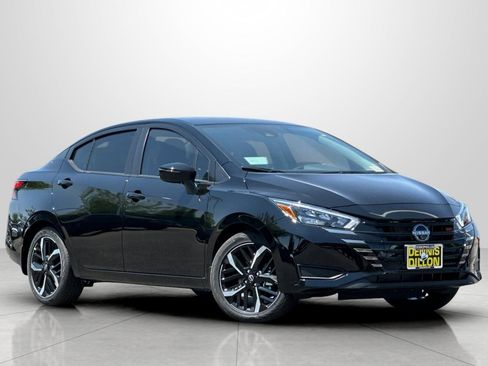 Used 2025 Nissan Versa SR w/ Trunk Package image 2