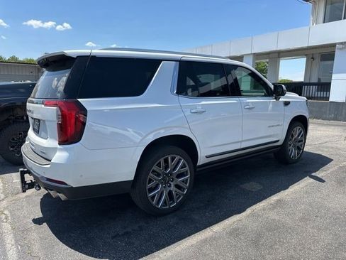 Used 2025 GMC Yukon Denali Ultimate AWD/4WD image 19
