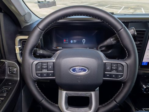 New 2026 Ford F250 Lariat AWD/4WD image 12