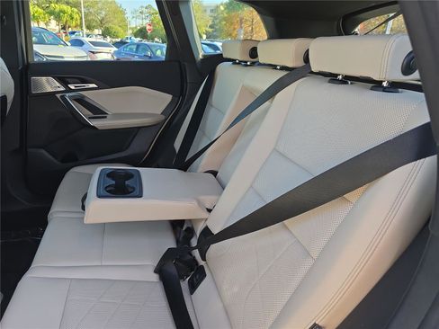 Used 2024 BMW X1 M35i w/ Premium Package image 12