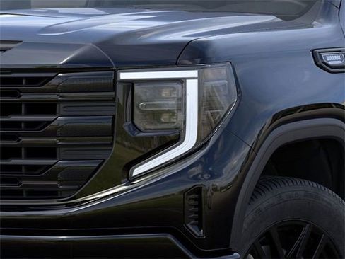 New 2026 GMC Sierra 1500 Elevation image 10