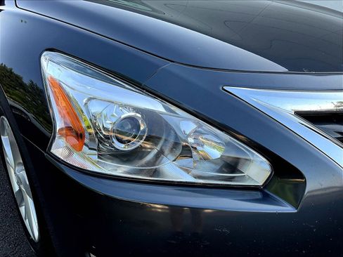 Used 2013 Nissan Altima 2.5 SV w/ 2.5SV Convenience Pkg FWD image 32