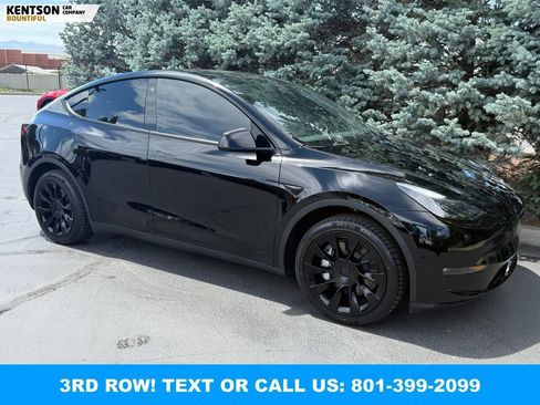 Used 2023 Tesla Model Y Long Range AWD/4WD image 11
