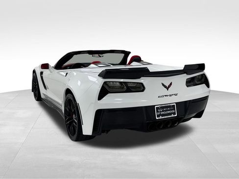 Used 2015 Chevrolet Corvette Z06 w/ 3LZ Preferred Equipment Group image 5