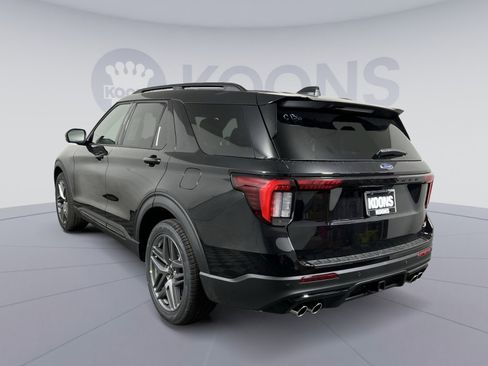 New 2026 Ford Explorer ST w/ Sun And Sound Package image 4