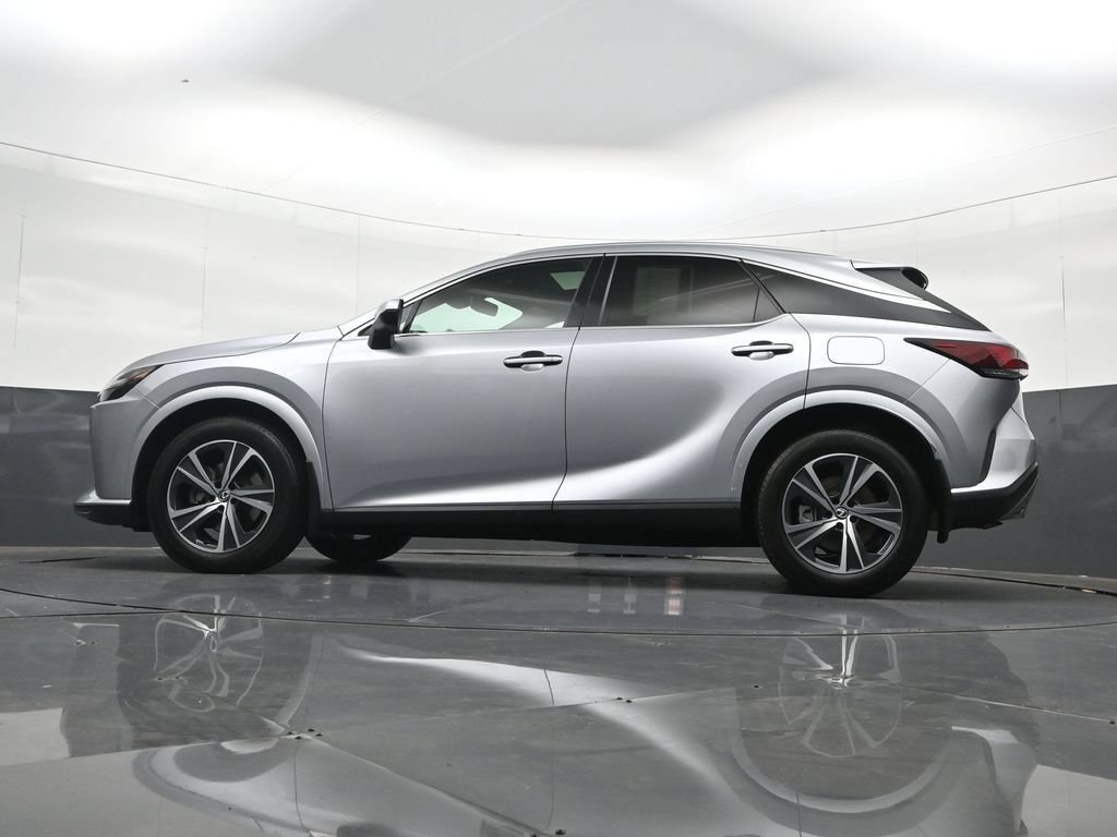 Used 2023 Lexus RX 350 Premium w/ Accessory Package AWD/4WD image 32