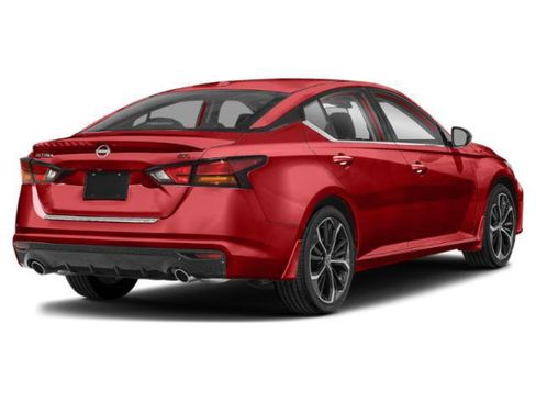 Used 2023 Nissan Altima 2.5 SR AWD/4WD image 2