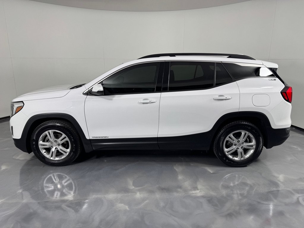 Used 2020 GMC Terrain SLE w/ Driver Convenience Package FWD image 8