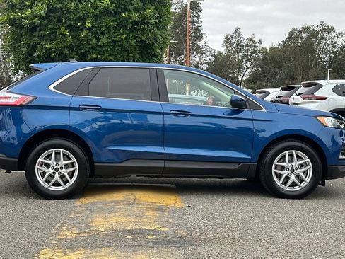 Used 2024 Ford Edge SEL AWD/4WD image 3