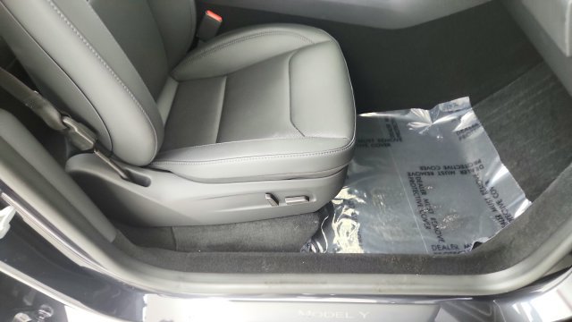 Used 2026 Tesla Model Y AWD image 32