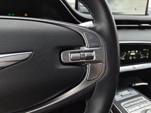 Used 2025 Genesis GV70 2.5T w/ Select Package image 24