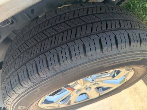 Used 2022 Ford F150 Lariat w/ Equipment Group 502A High RWD image 5