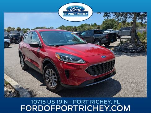 Used 2022 Ford Escape SE w/ Convenience Package AWD/4WD image 1