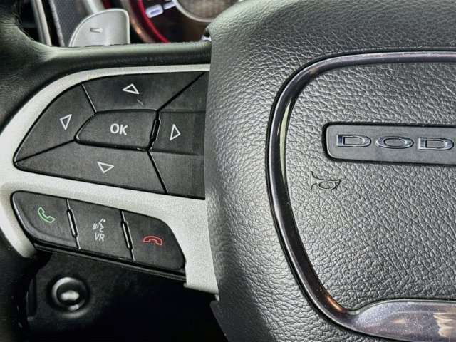 Used 2016 Dodge Challenger R/T Scat Pack w/ Leather Interior Group RWD image 11