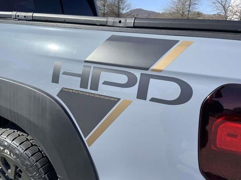 Used 2022 Honda Ridgeline RTL-E image 10