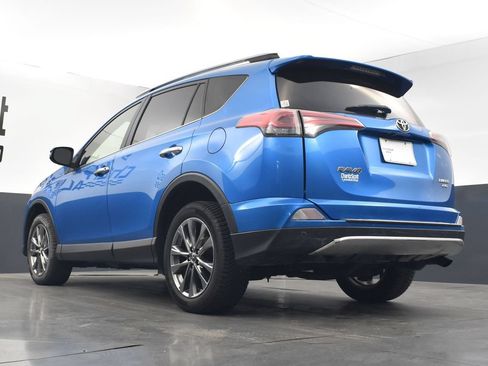 Used 2018 Toyota RAV4 Limited w/ Advanced Technology Package AWD/4WD image 20