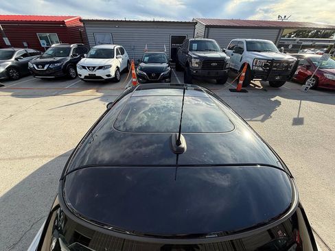 Used 2016 MINI Cooper 2-Door Hardtop image 12