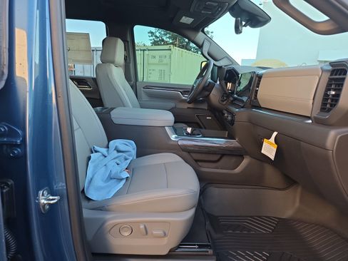 New 2026 Chevrolet Silverado 3500 LTZ w/ LTZ Premium Package image 25