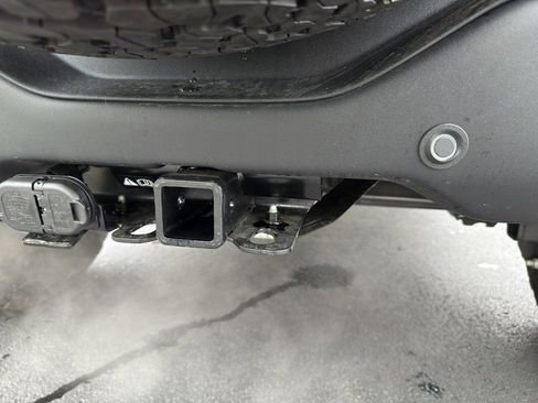 New 2025 Ford Bronco Raptor image 11