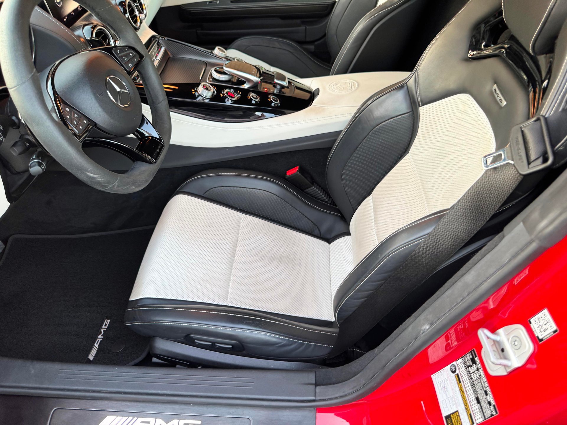 Used 2018 Mercedes-Benz AMG GT C image 35