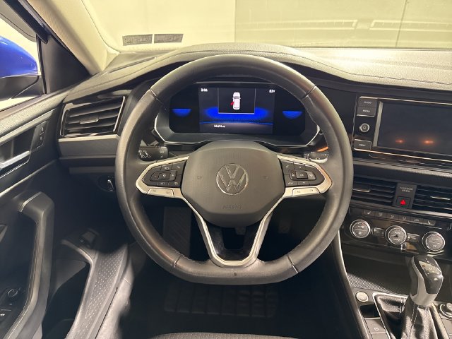 Used 2022 Volkswagen Jetta SE FWD image 24