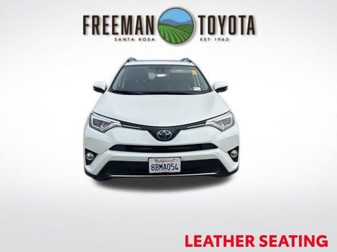 Used 2018 Toyota RAV4 Limited w/ Carpet Mat Package image 3