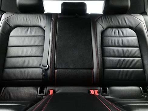 Used 2015 Volkswagen GTI Autobahn image 16