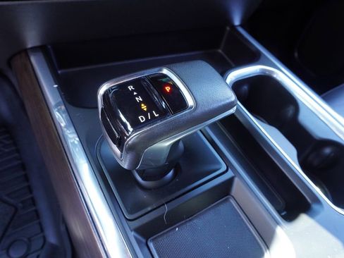 Certified 2022 GMC Sierra 1500 SLT w/ SLT Premium Plus Package image 21