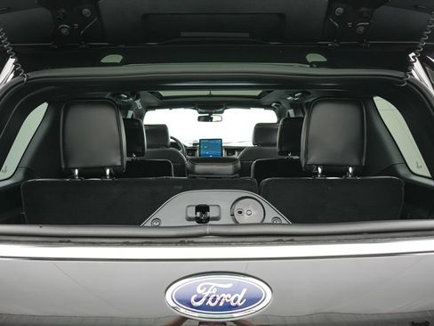 Certified 2024 Ford Expedition Platinum AWD/4WD image 26