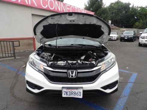 Used 2015 Honda CR-V LX image 12