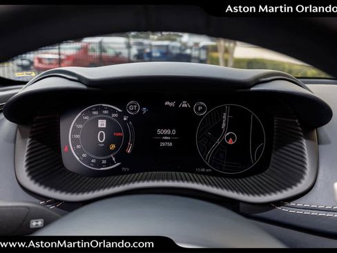 Used 2021 Aston Martin DBX image 6