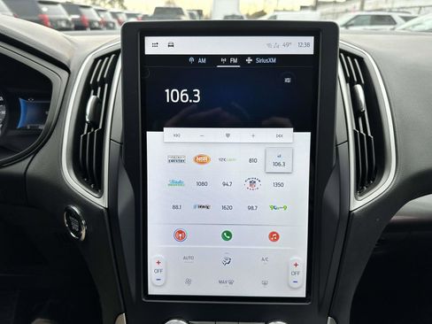 Used 2023 Ford Edge SE w/ Black Appearance Package image 22