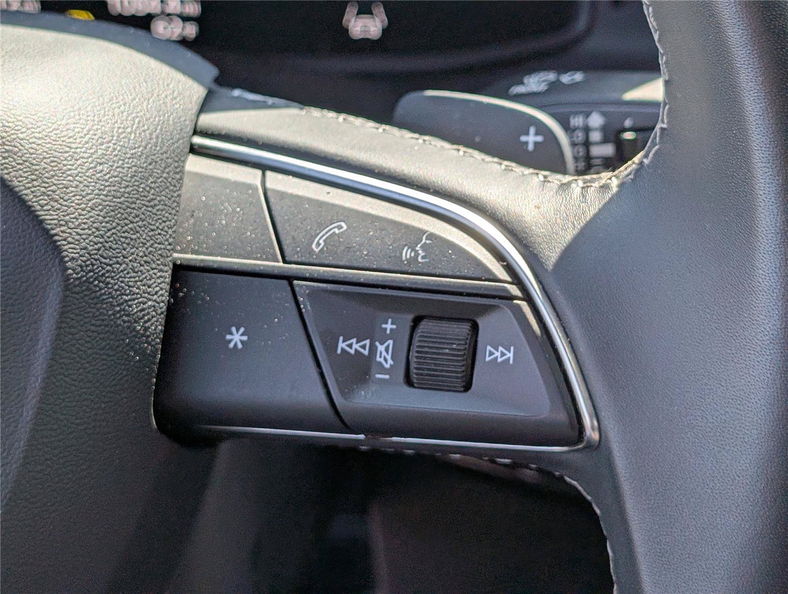Used 2025 Audi Q7 3.0T Premium Plus AWD/4WD image 24