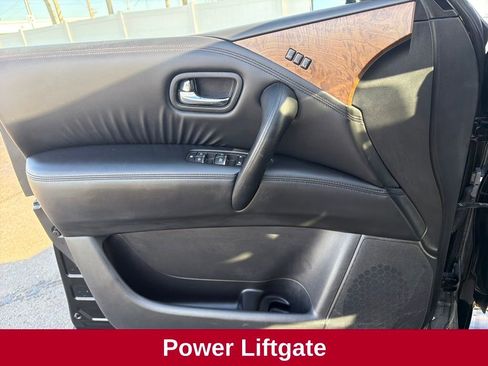 Used 2024 Nissan Armada SL image 12