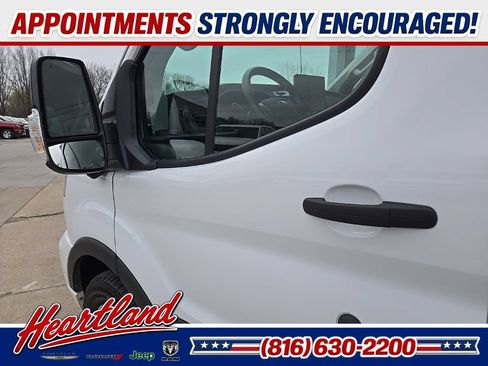 Used 2023 Ford Transit 350 XLT RWD image 25