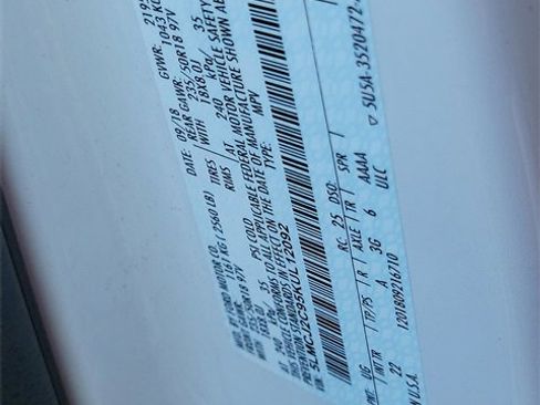 Used 2019 Lincoln MKC Select w/ Select Plus Package image 32