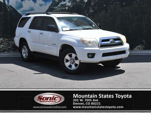 Used 2007 Toyota 4Runner SR5 AWD/4WD image 1