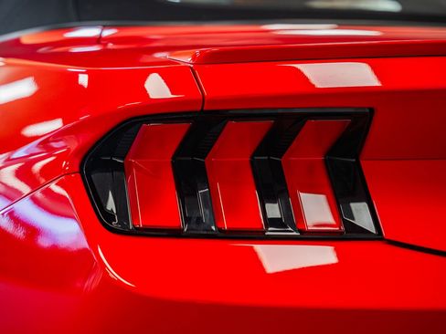 Certified 2025 Ford Mustang Premium image 7