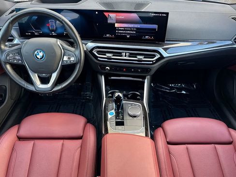 Used 2023 BMW i4 eDrive35 RWD image 14