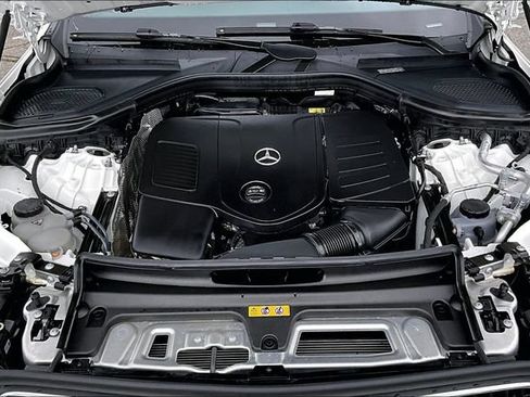 Used 2026 Mercedes-Benz GLC 300 4MATIC image 26