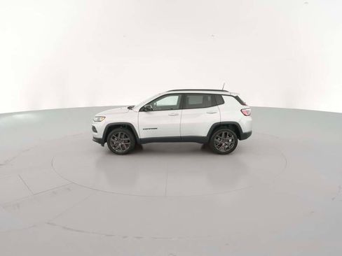 New 2026 Jeep Compass Latitude image 6