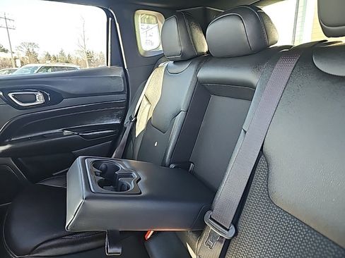 Used 2024 Jeep Compass Trailhawk image 29