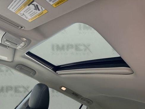 Used 2024 Nissan Armada Platinum w/ Captain's Chairs Package image 12