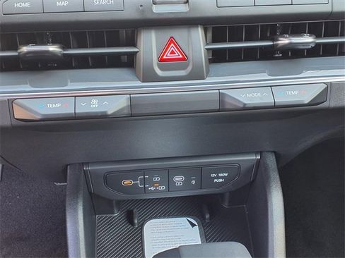 New 2025 Kia K4 GT-Line image 10