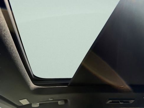 New 2026 Chevrolet Traverse Z71 w/ Enhanced Driving Package image 16