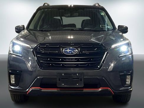 Used 2022 Subaru Forester Sport image 2