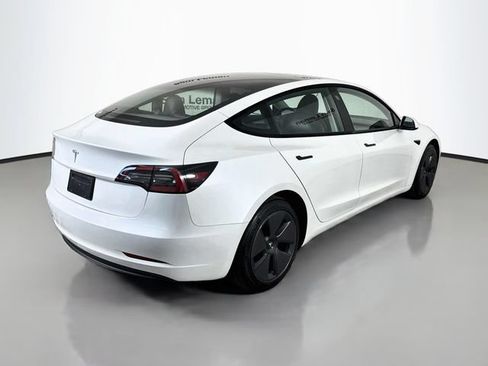 Used 2023 Tesla Model 3 Standard Range RWD image 7