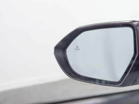 Used 2024 Hyundai Kona SEL FWD image 26